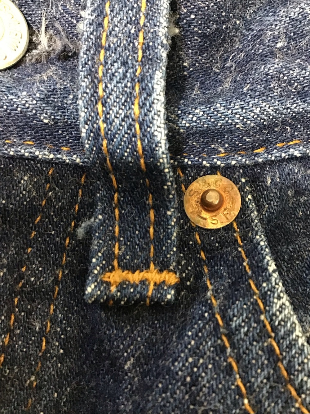 Vintage 1983 Levi’s 501 Women Dark Wash Jeans 26x32 7M Red Care Tag Made in USA - Picture 7 of 15